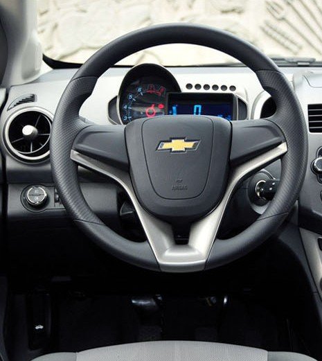 руль chevrolet aveo